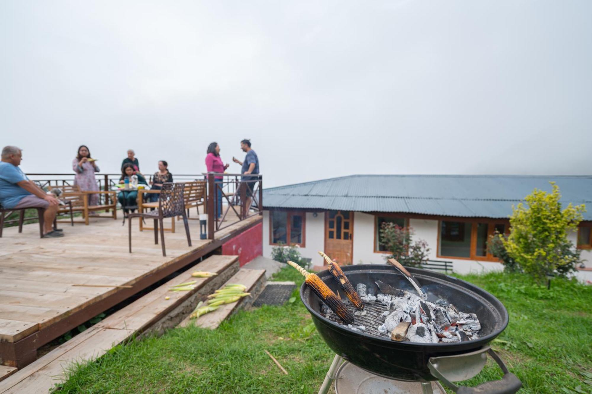 Cedar Hill Lodge - A Boutique Homestay Mashobra Exterior photo