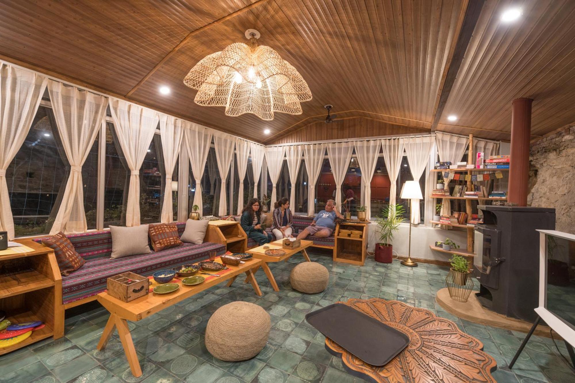 Cedar Hill Lodge - A Boutique Homestay Mashobra Exterior photo